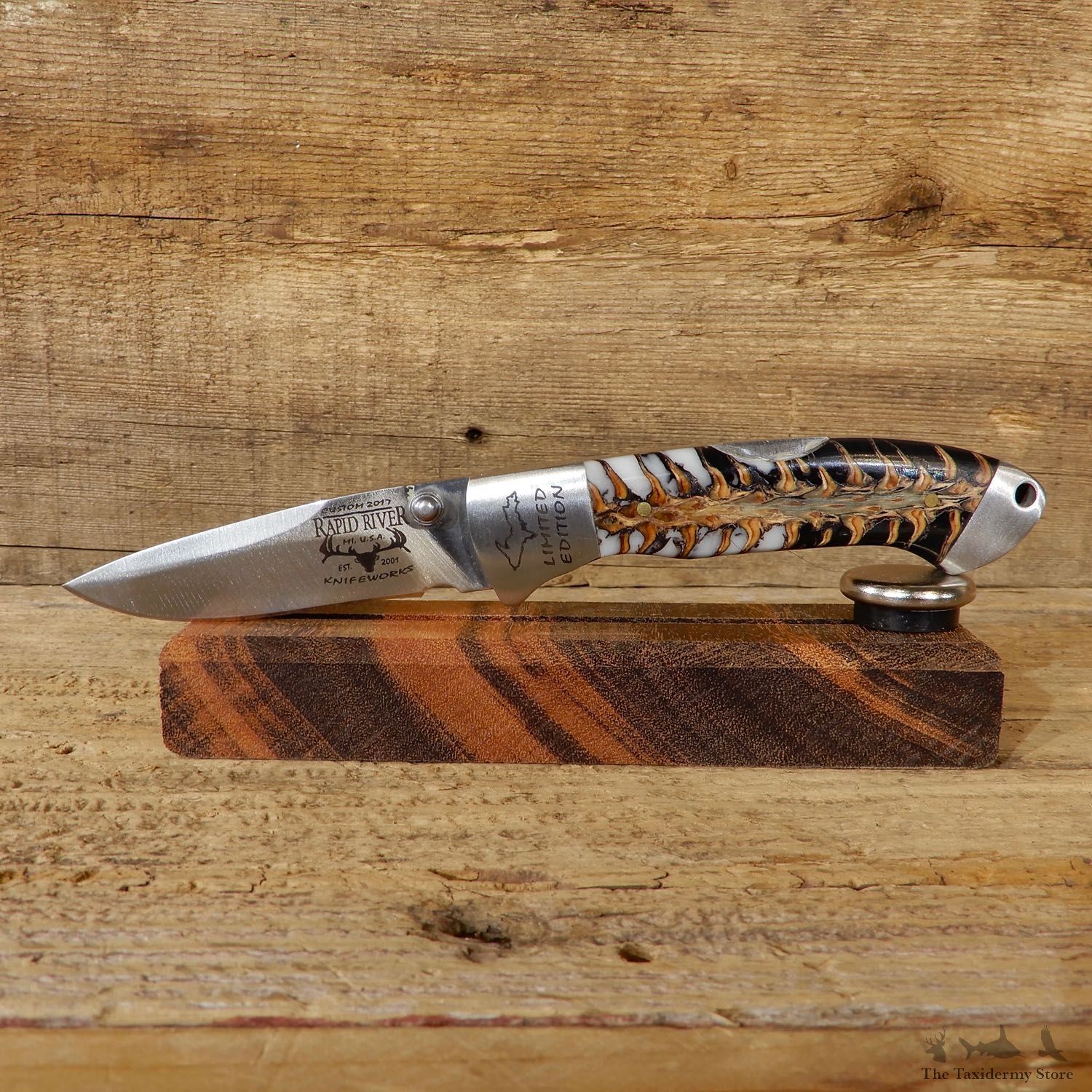 Folding Pocket Clip Knife with Genuine Pinecone Handle For Sale #19227 @ The Taxidermy Store